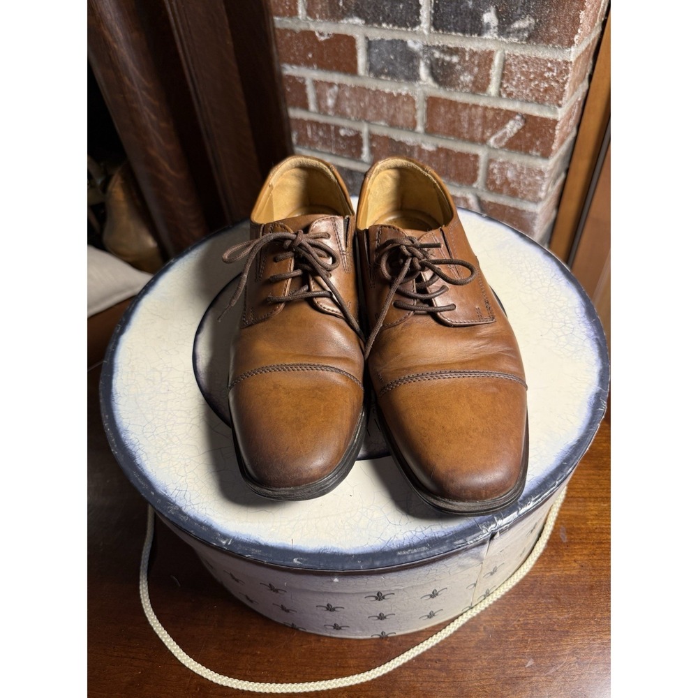 Clarks Tilden Cap Lace Up Shoes Leather Mens Dress Lace Up Shoes Low Heel SZ 7.5